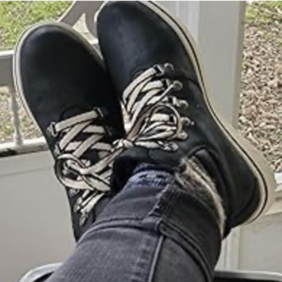 Cliffs By White Mountain Bootie Size 10M - Picture 3 of 9